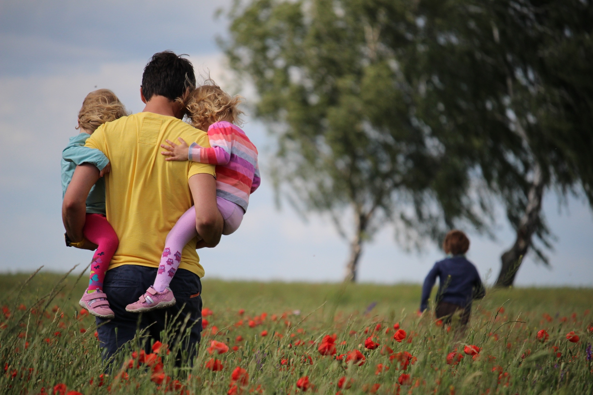 DFW ABA Therapy, family in flower field